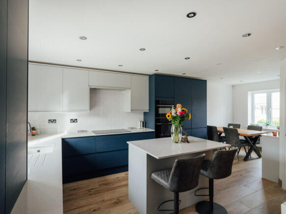 Kitchen / Dining Room