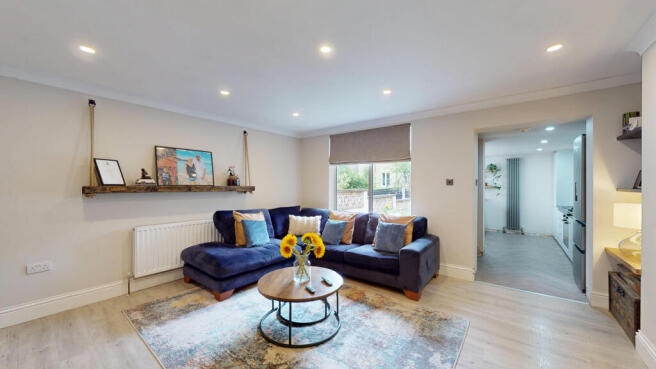4 bed Terraced for sale Image 9