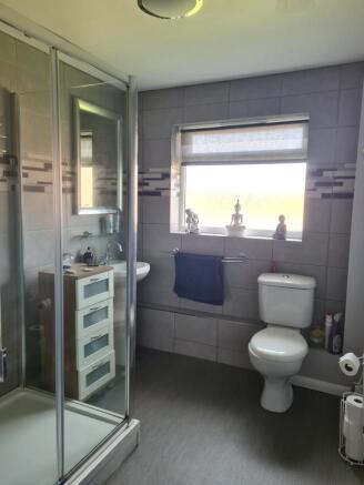 Shower-Room