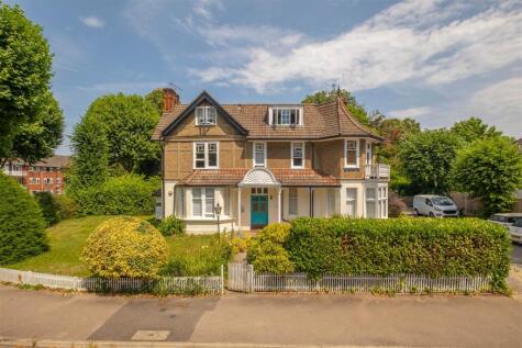 Swallowfields House, 34