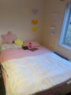 83, St Clement Close, Uxbridge UB8 3SS