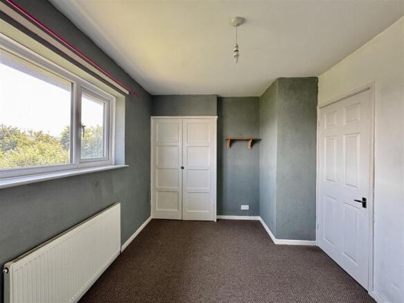2 bed Semi-Detached for sale Image 12