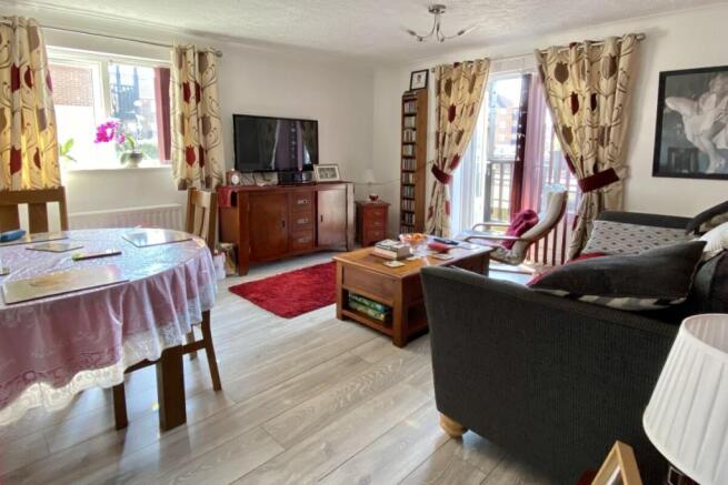 Living Room / Dining Room