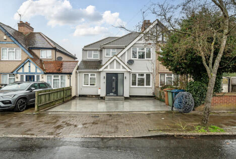 Boxtree Lane, Harrow, HA3