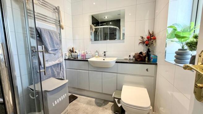 3 bed Detached for sale Image 7
