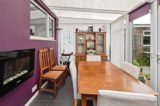 3 bed Semi-Detached for sale Image 7