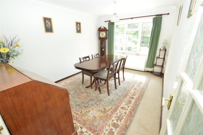 Bedroom 3 / Dining Room
