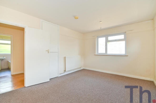 Bedroom 2.JPG