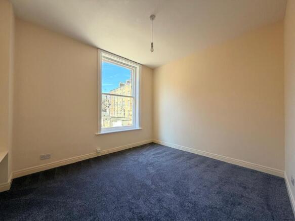 2 bed Flat for sale Image 9