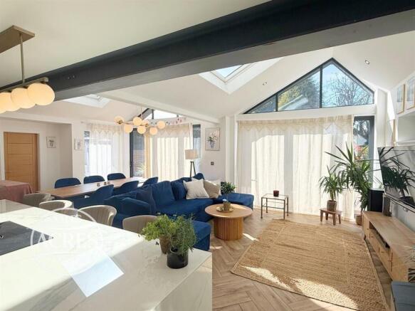 IMG_4373 (Large).jpg