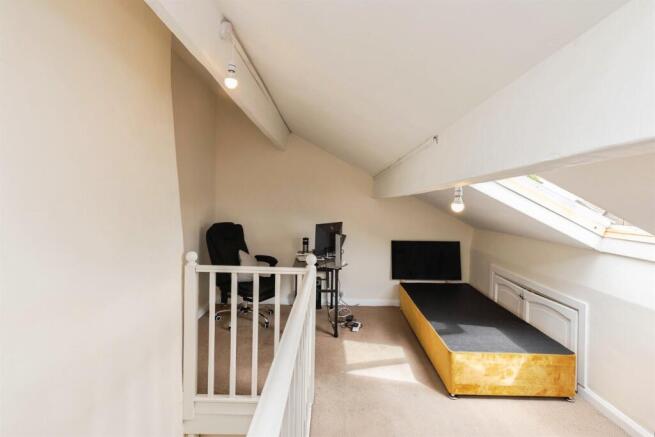 2 bed Terraced for sale Image 11