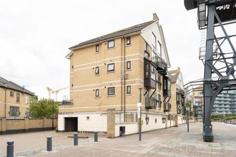 Pepys Crescent, Silvertown