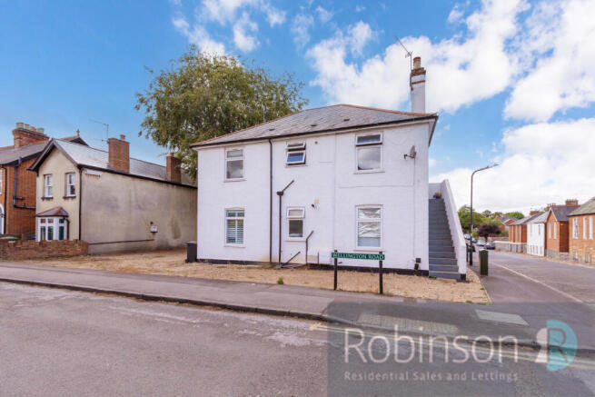 Flat 1 37 Wellington Road-1