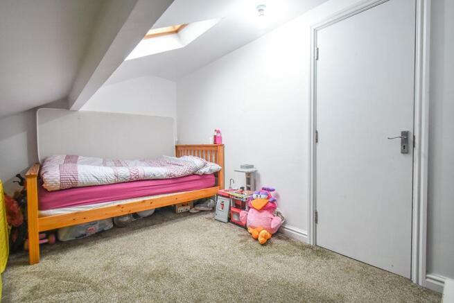 bed 4.jpg