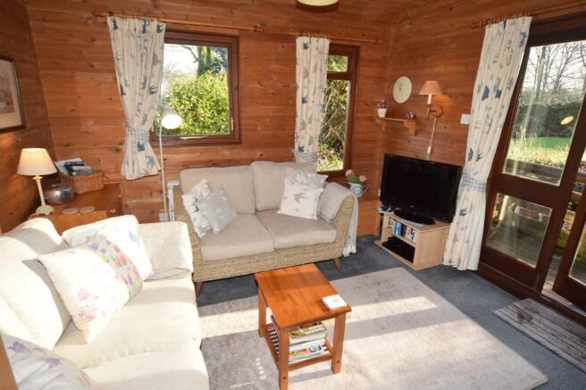 FAMILY ROOM THE C...