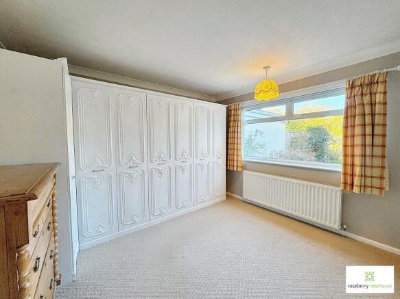 2 bed Bungalow for sale Image 7