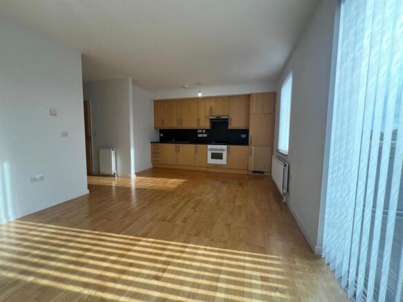 Livingroom:kitchen .jpg