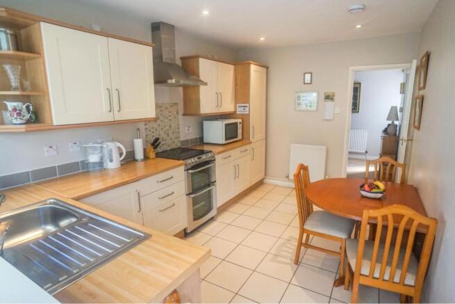 Kitchen/Breakfast