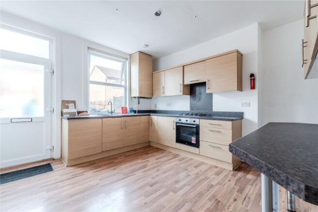 4 bed Terraced for sale Image 2