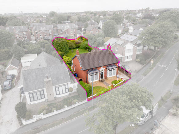 Front corner aerial