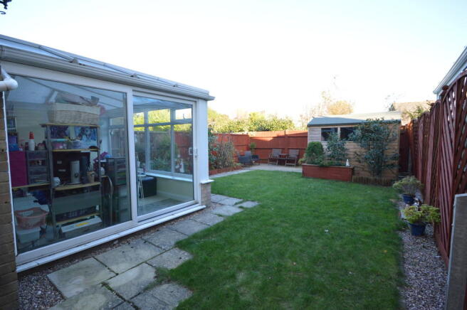 Photo 11