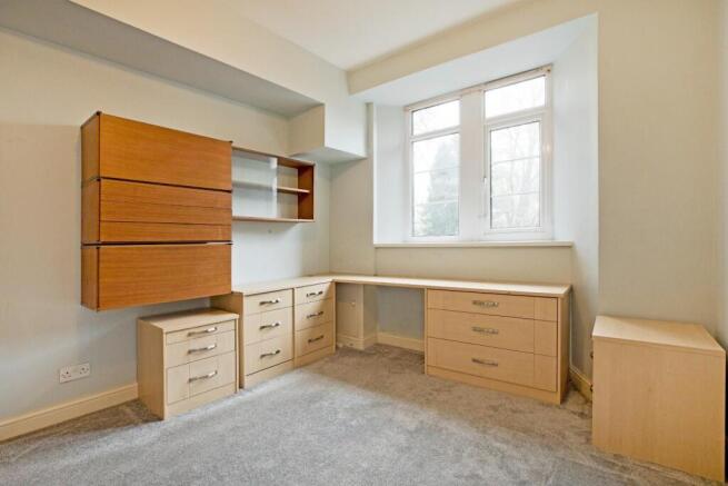 2 bed Apartment for sale Image 10