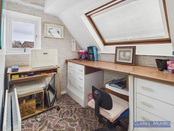 2 bed Semi-Detached for sale Image 12