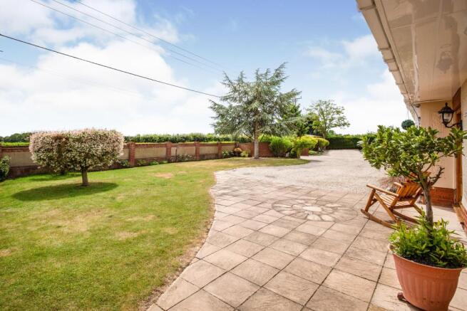 Front Gardens
