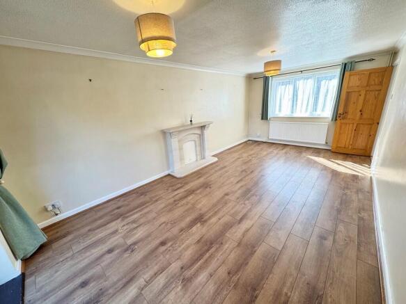 34 Goodhew Close ...