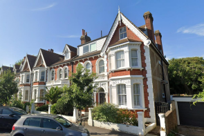 Flat 5, 4, Eaton Villas, Hove BN3 3TB