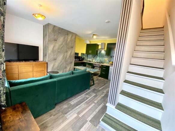 1 bed Terraced for sale Image 7
