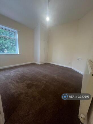 3 bed Terraced to rent Image 4