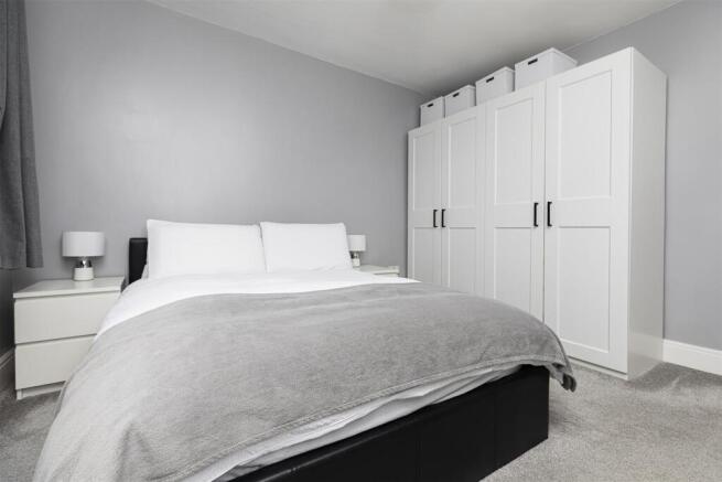 3 bed Semi-Detached for sale Image 11