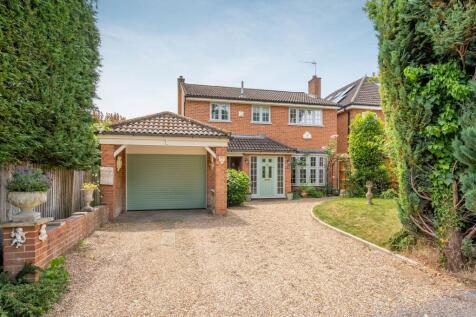 Sidbury Close, Sunningdale