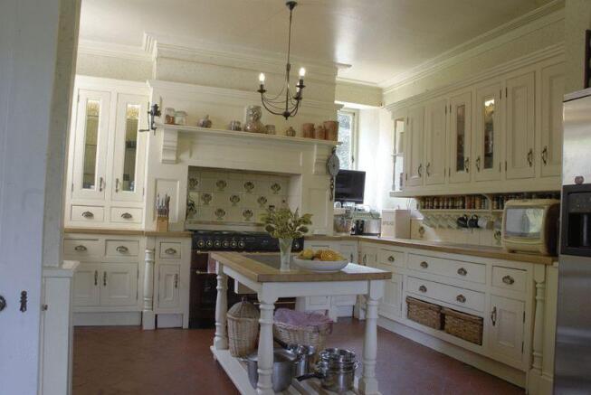 Kitchen 2