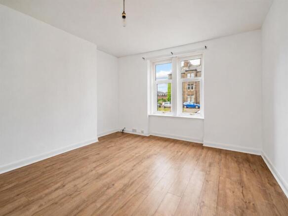 GR 8 Morgan Place Dundee-2.jpg