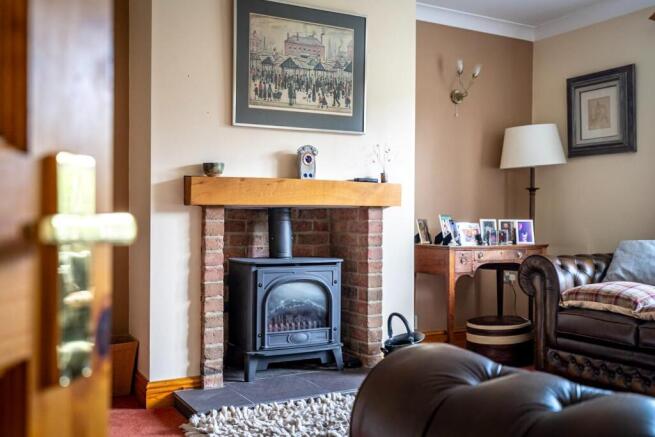 3 bed Detached for sale Image 4