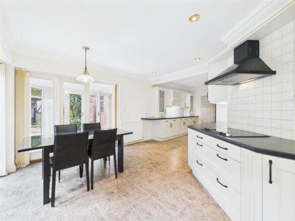 Dining Kitchen