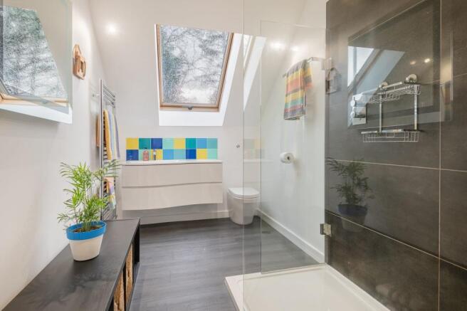 Master ensuite