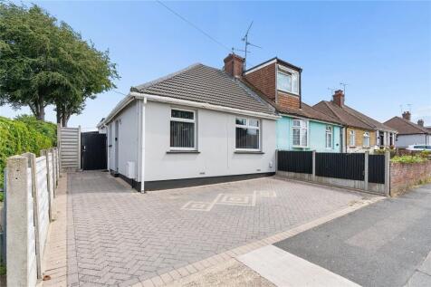 Bradfields Avenue, Chatham, Kent, ME5