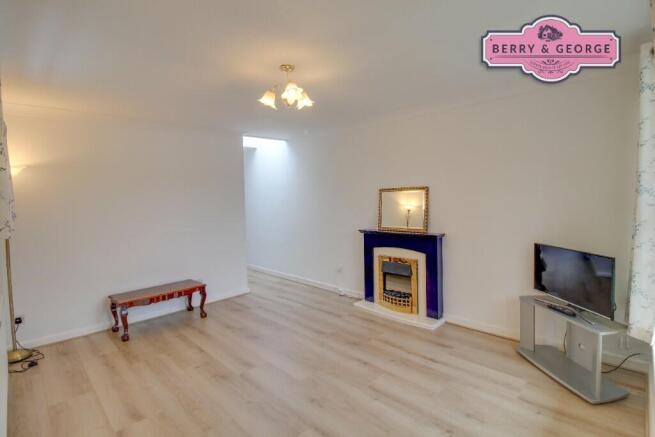 ANNEX LIVING ROOM