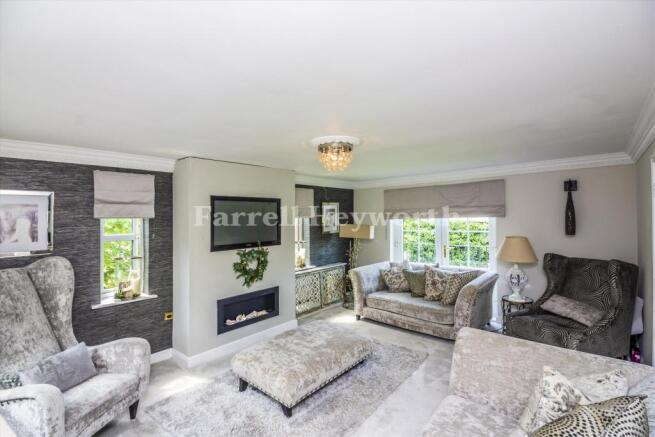 Living Room image 2