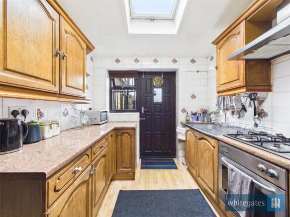 5 bed Terraced for sale Image 6