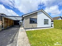 8, Lyndhurst Avenue, Broadmoor, Kilgetty SA68 0RZ