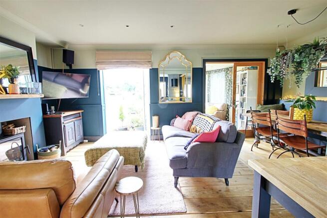 Living Dining Room.jpg