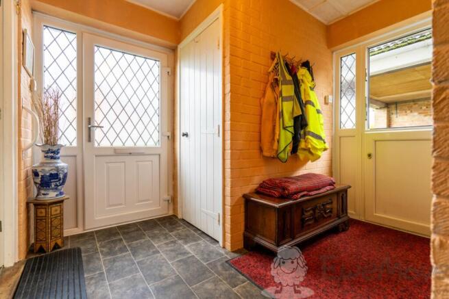 Entrance Way and Pantry