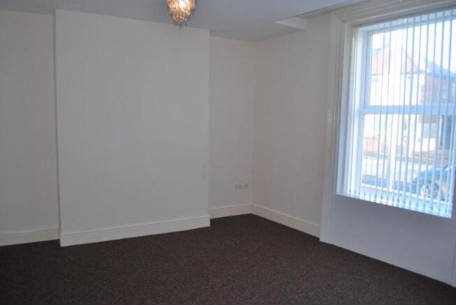 1 bed Apartment to rent Image 4