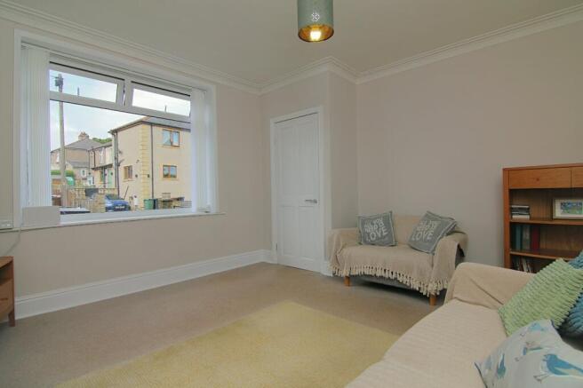 3 bed Semi-Detached for sale Image 7