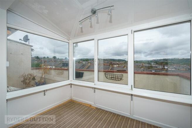 2 bed Bungalow for sale Image 4