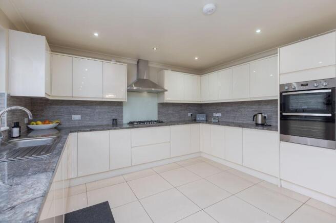91 Craigentinny Avenue, Edinburgh, EH7 6RH photo 4